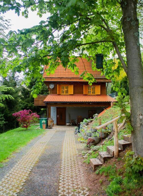 Ferienhaus Sonnenblick Entspannung Mit Sauna Kamin Und Balkon Sonneberg Zewnętrze zdjęcie